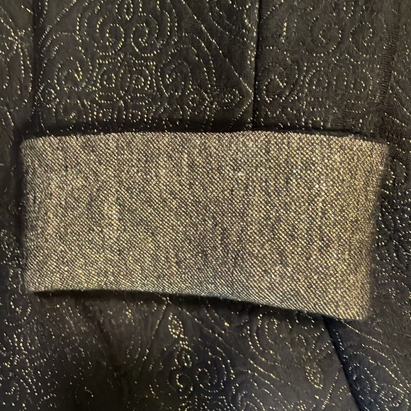 A new chicos size 1 long light jacket black and gold mostly black - Picture 4 of 5